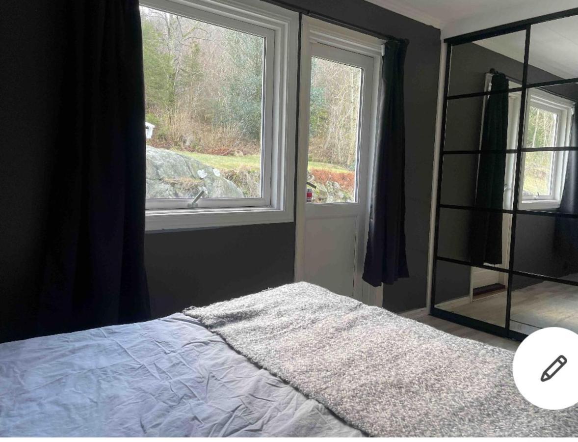Beautiful 5-Bed Villa In Mandal Exteriör bild